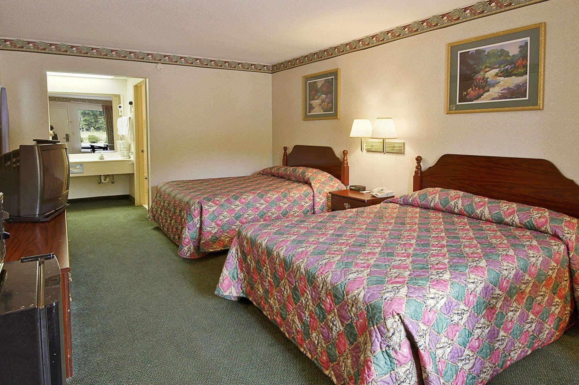 Executive Inn By Oyo Ridgeway I-77 Kamer foto